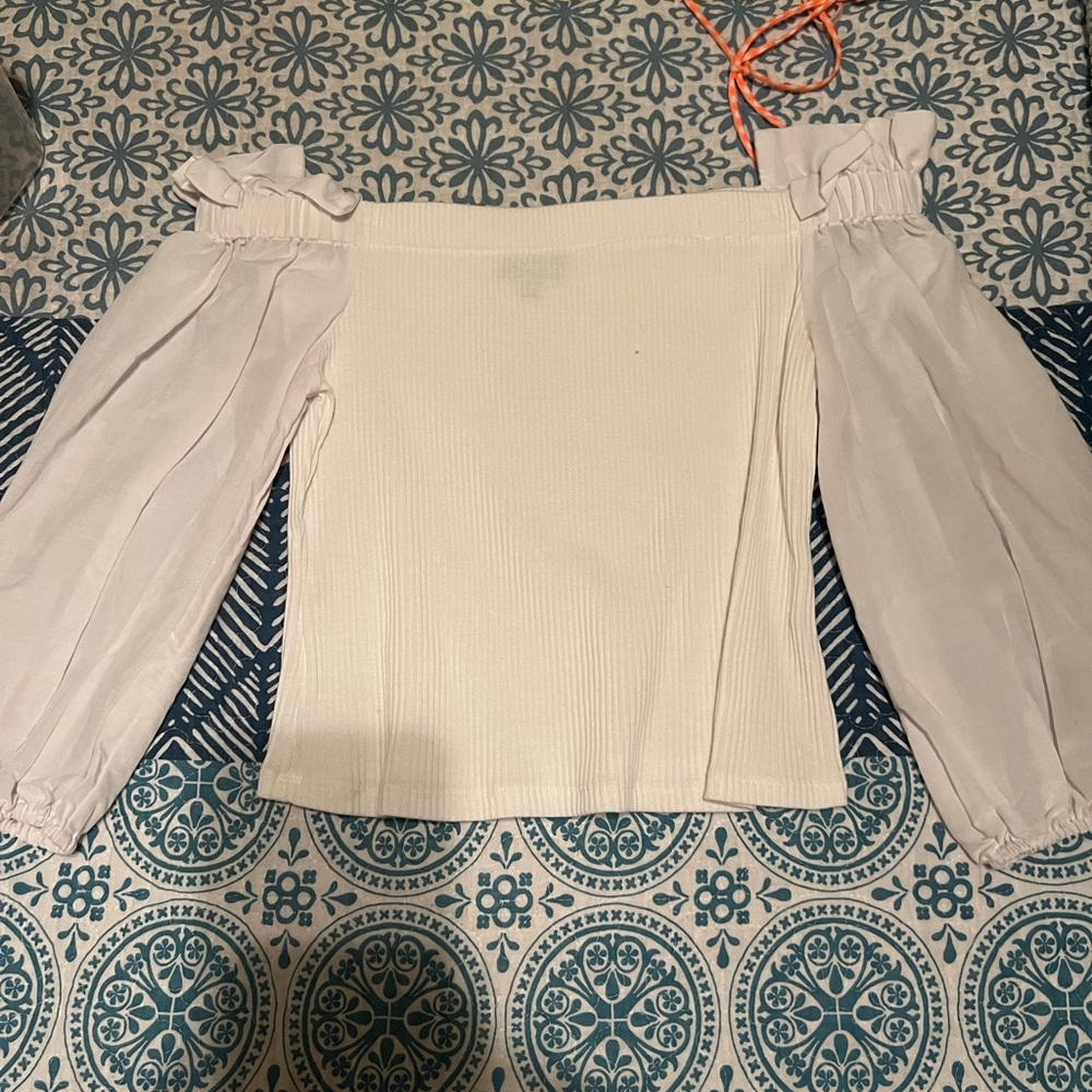 Off the Shoulder Frill Long Sleeve